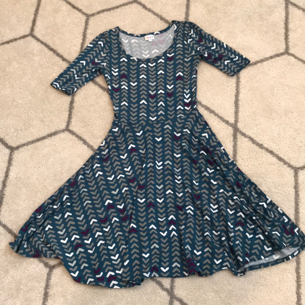 LuLaRoe Nicole Dress